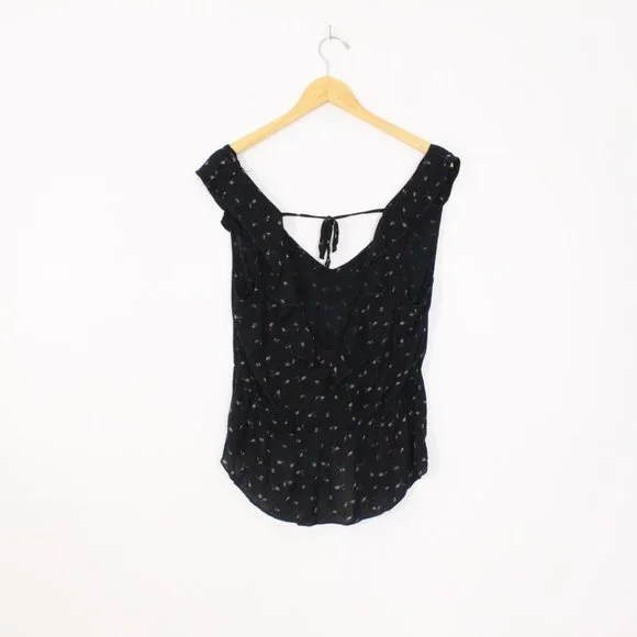 *American Eagle Outfitters V Neck Ruffle Black Tank - Picture 4 of 5